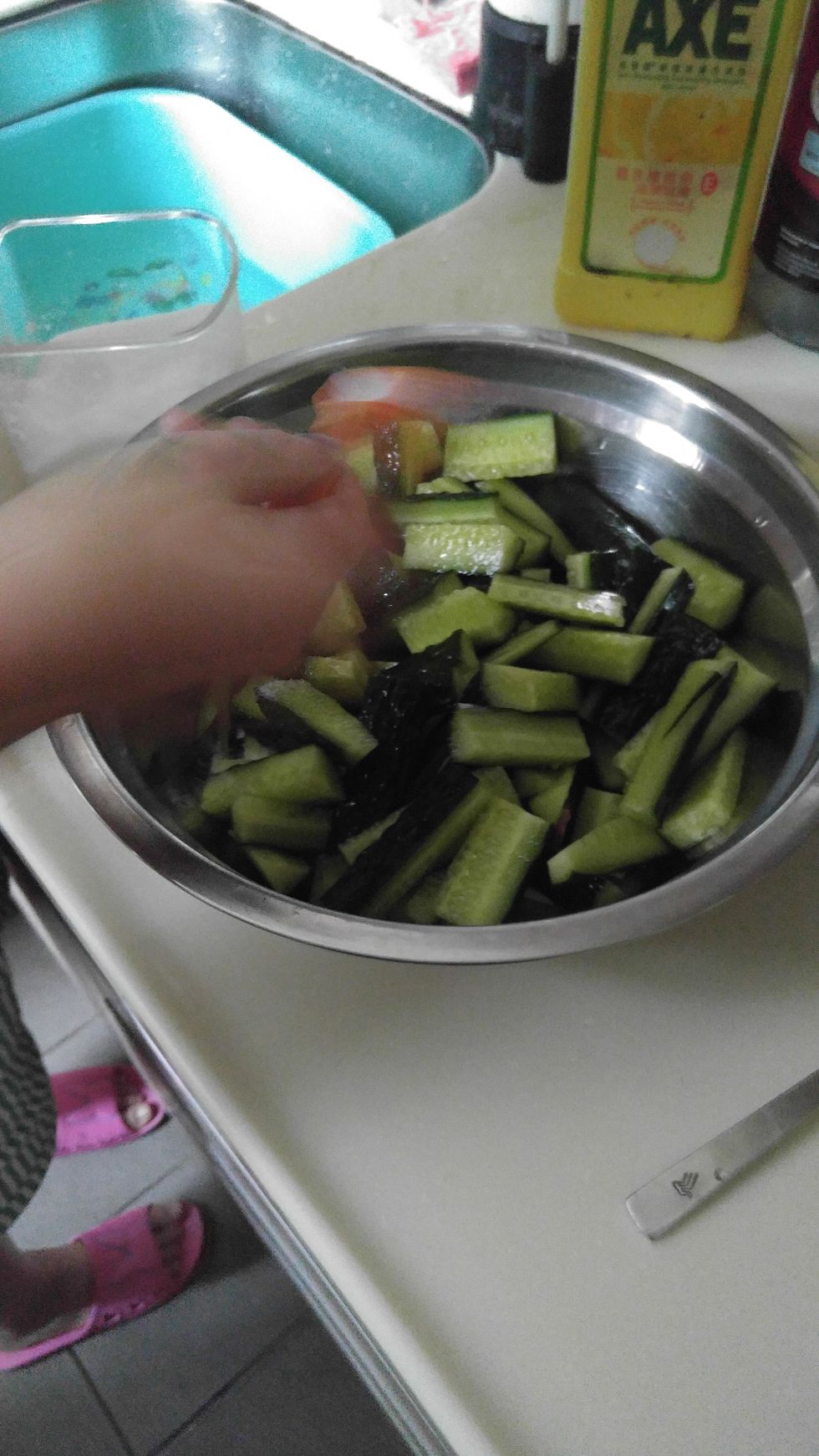 Use tablespoon to add salt.