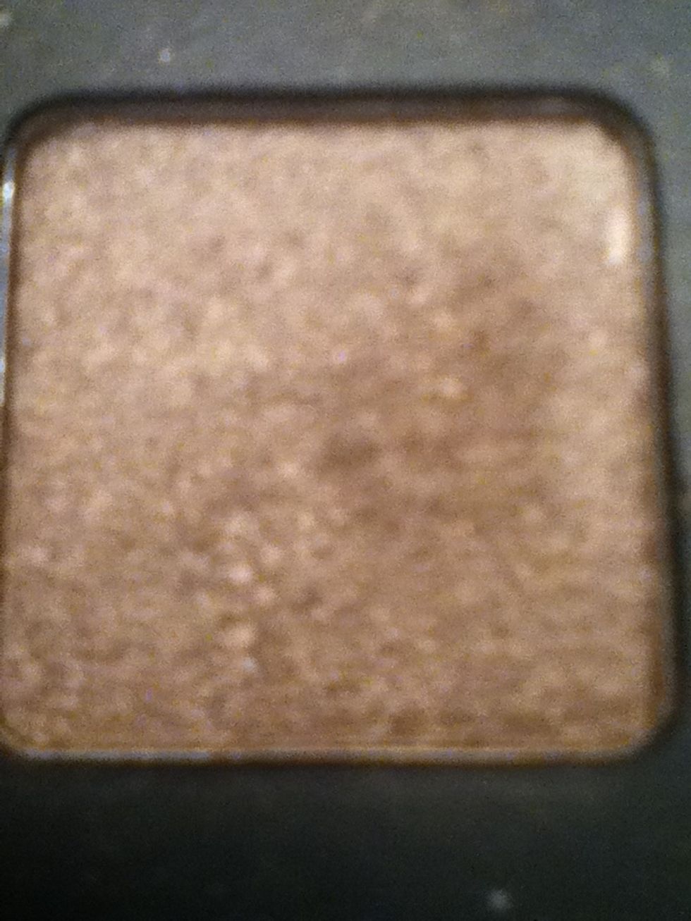 Use this color and put it all over your lid