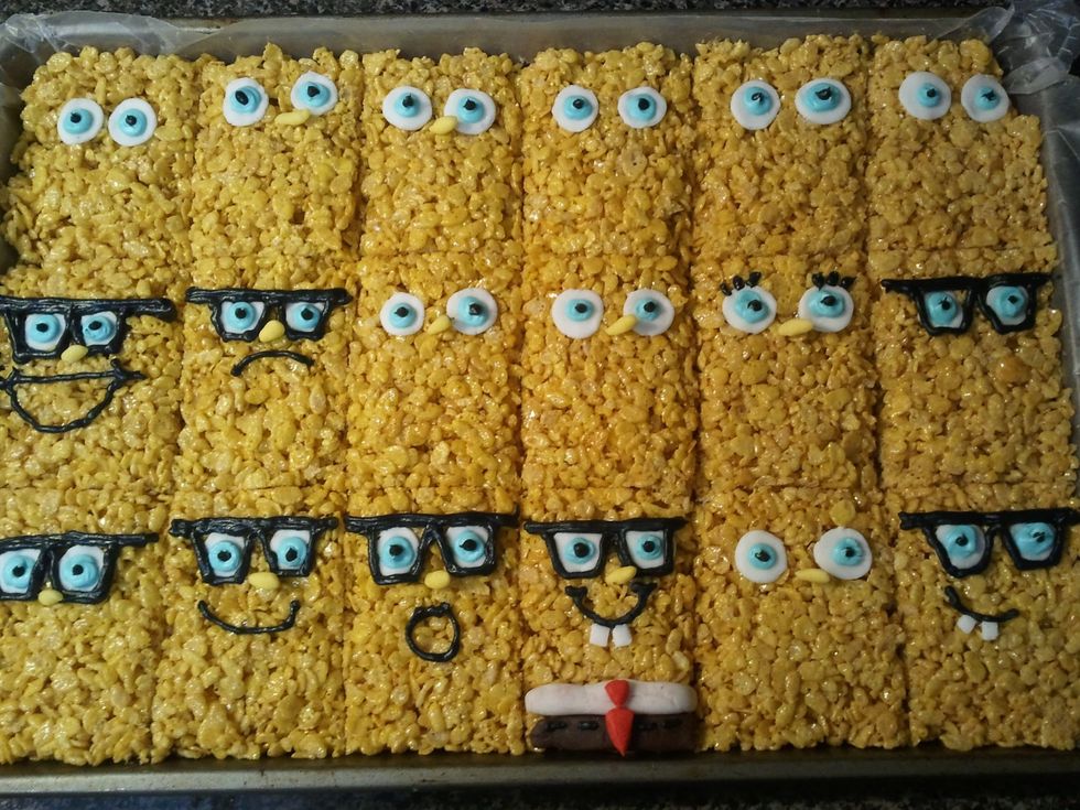 Use to make faces on some sponepgebob rice krispies