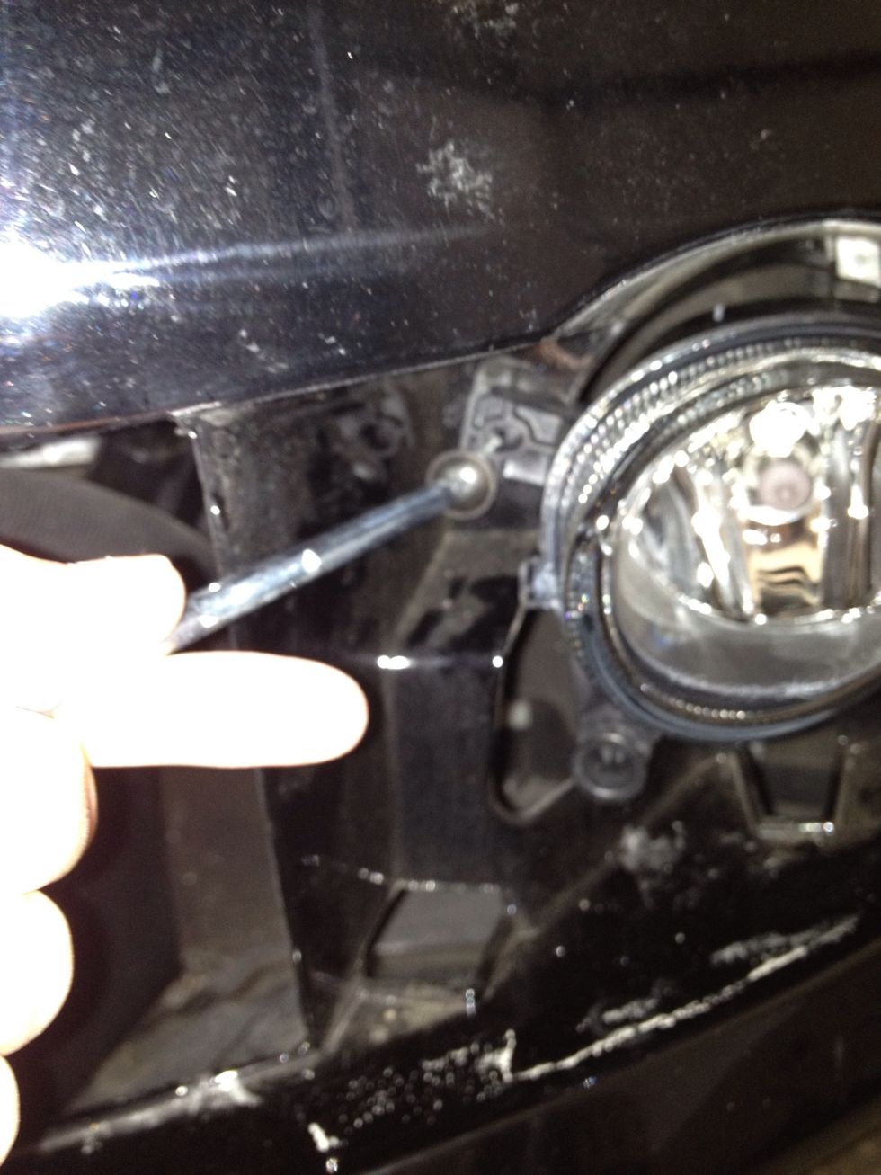 Use your Torx screws to screw the new unit in on the upper left and bottom right. (gahh blurry photo hurts my eyes!)