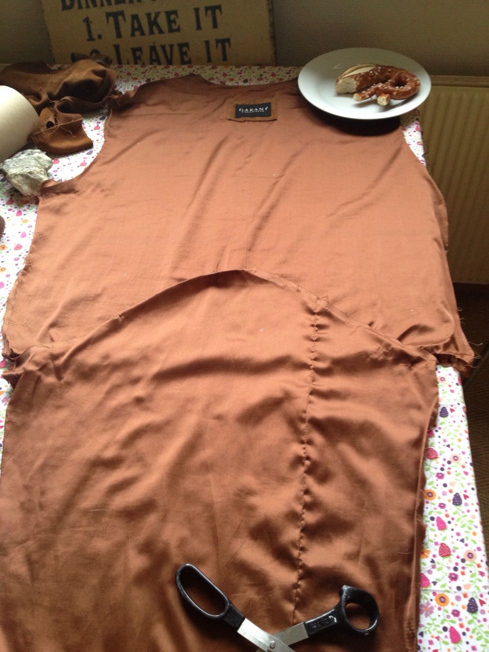 Used the same measurements for the lining. I reused the lining from the coat. Do eat pretzel when taking measurements. Sew the two pieces together to get one long piece.