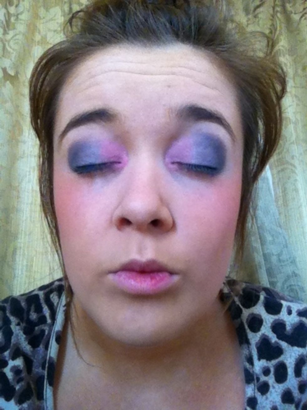 using a mix of black from gosh and galaxy black from the primark pallet fill in the outer of the lid to help with the gradient effect :)