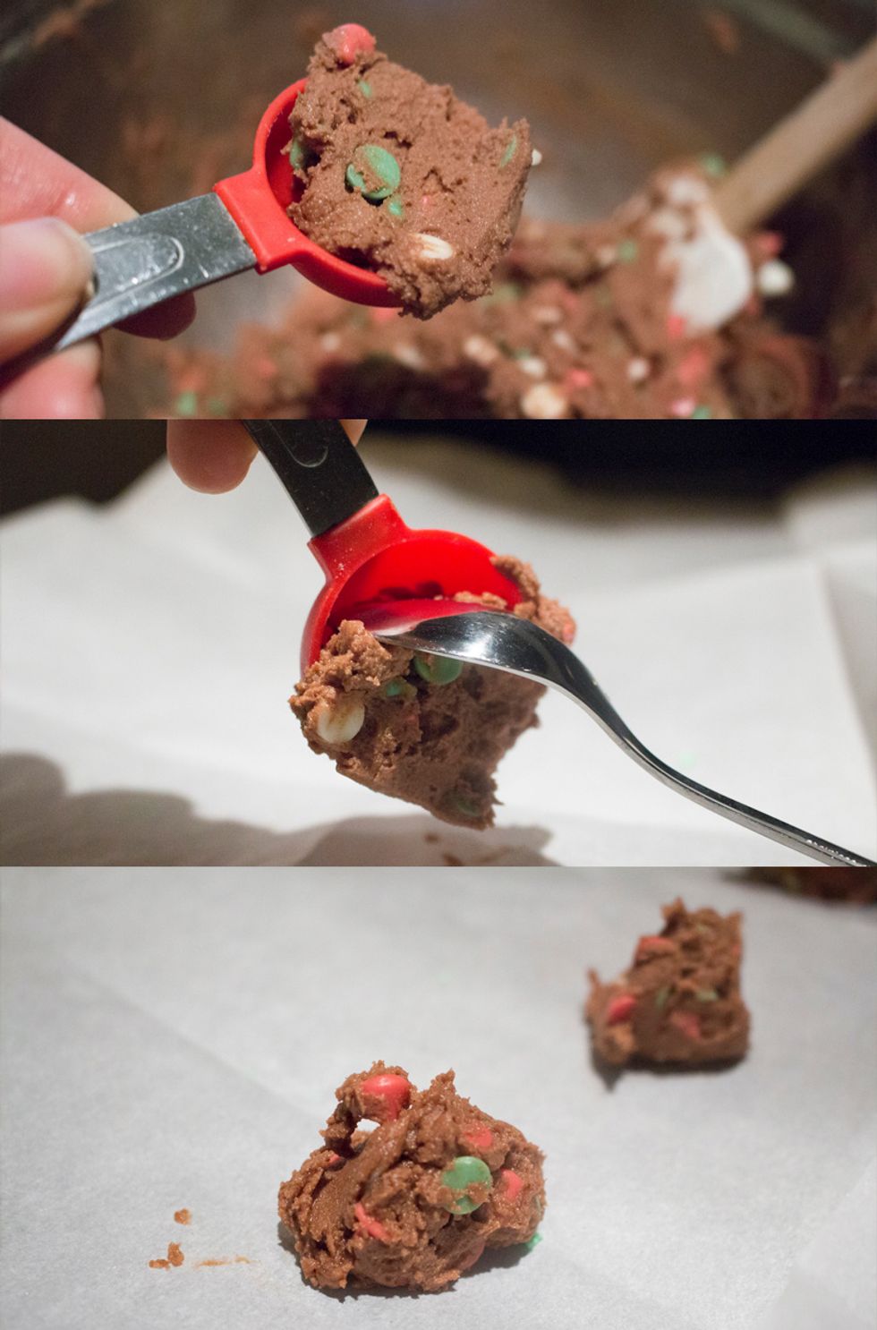Using a tablespoon (or for larger cookies, 1/4 cup) scoop cookie batter onto a cookie tray lined with parchment paper.