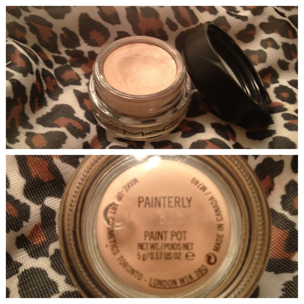 Using MAC's "Paintpot in Painterly" we will prime our eye lid