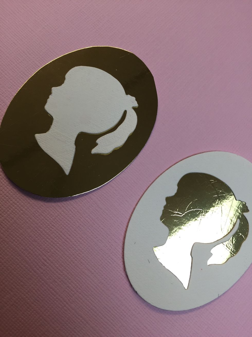 Using positive and negative frame your cameo silhouettes