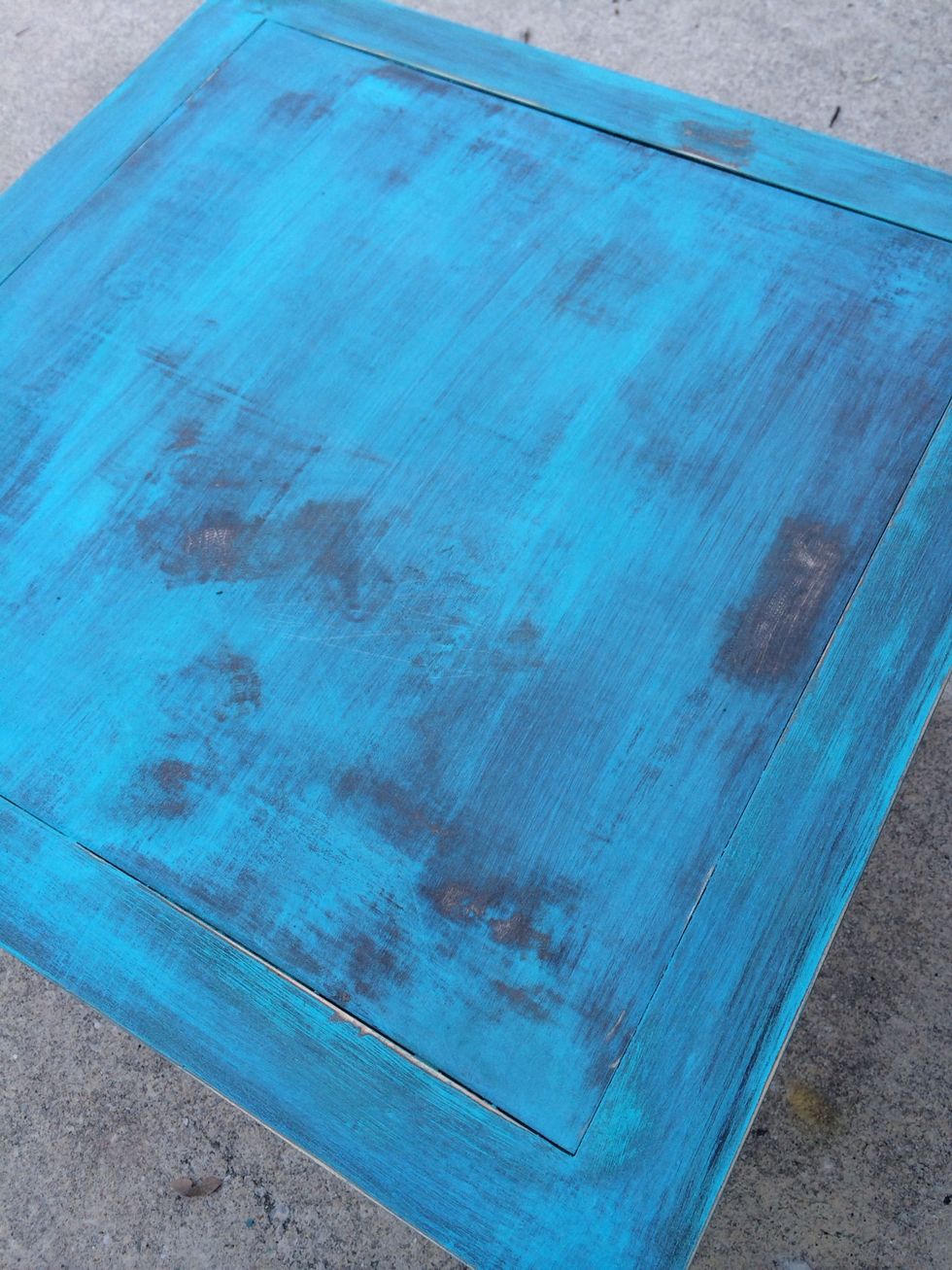Using sander- distressed the top