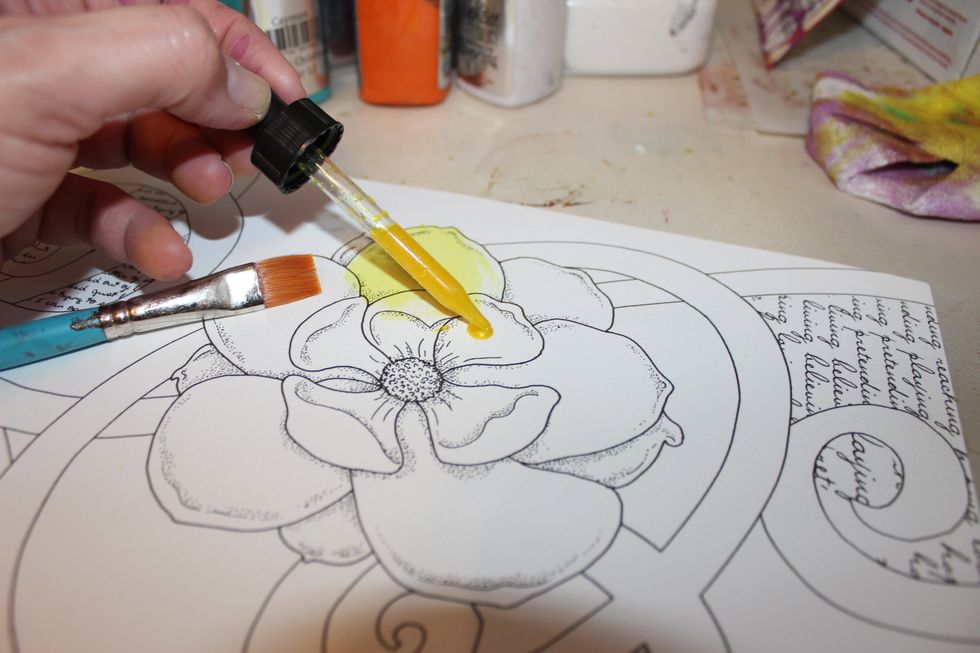 Using the brand new Minx Shimmering Inks I dropped a few drops on each flower...