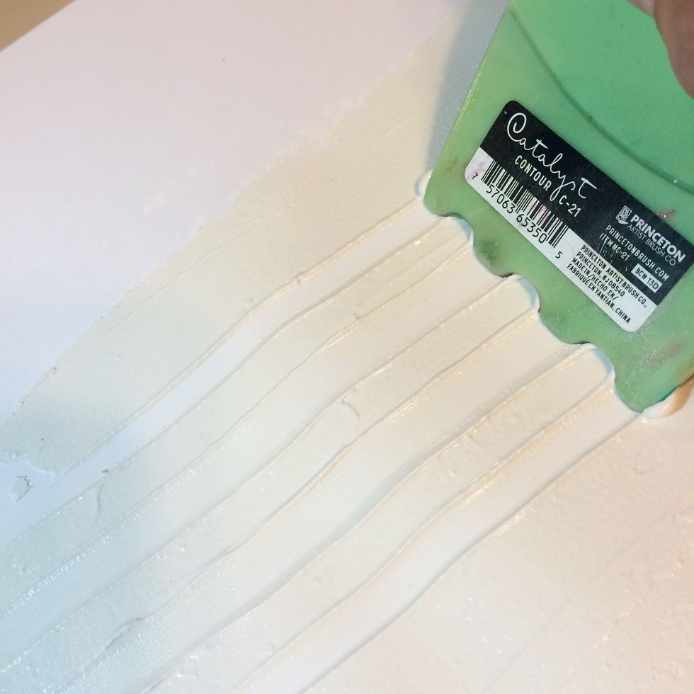 Using the Contour Catalist tool, I make some marks into the Mud Texture Medium.