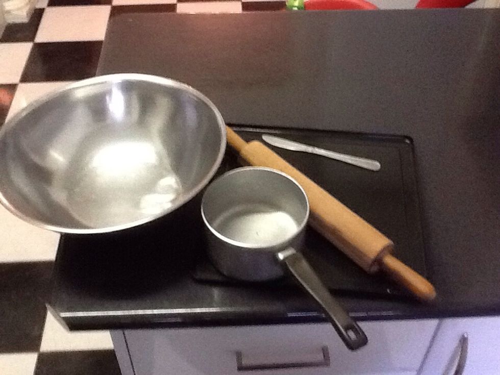 Utensils: rolling pin, butter knife, large bowl, 2 baking trays, pot.