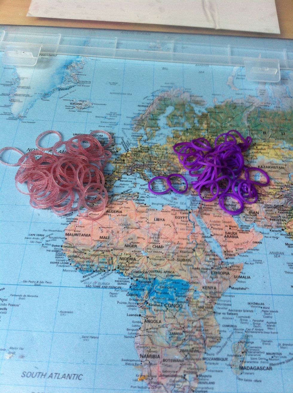 V\u00e4lj tv\u00e5 f\u00e4rger som du gillar