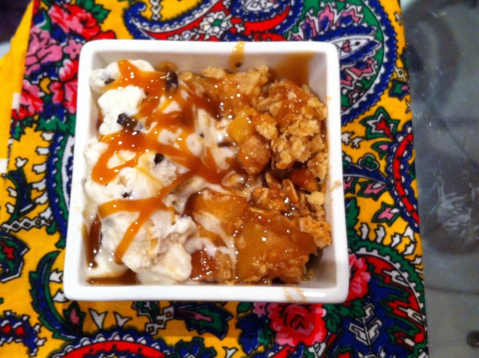 VANILLA ICE CREAM AND CARAMEL SAUCE ARE NEEDED! \ud83d\ude0b