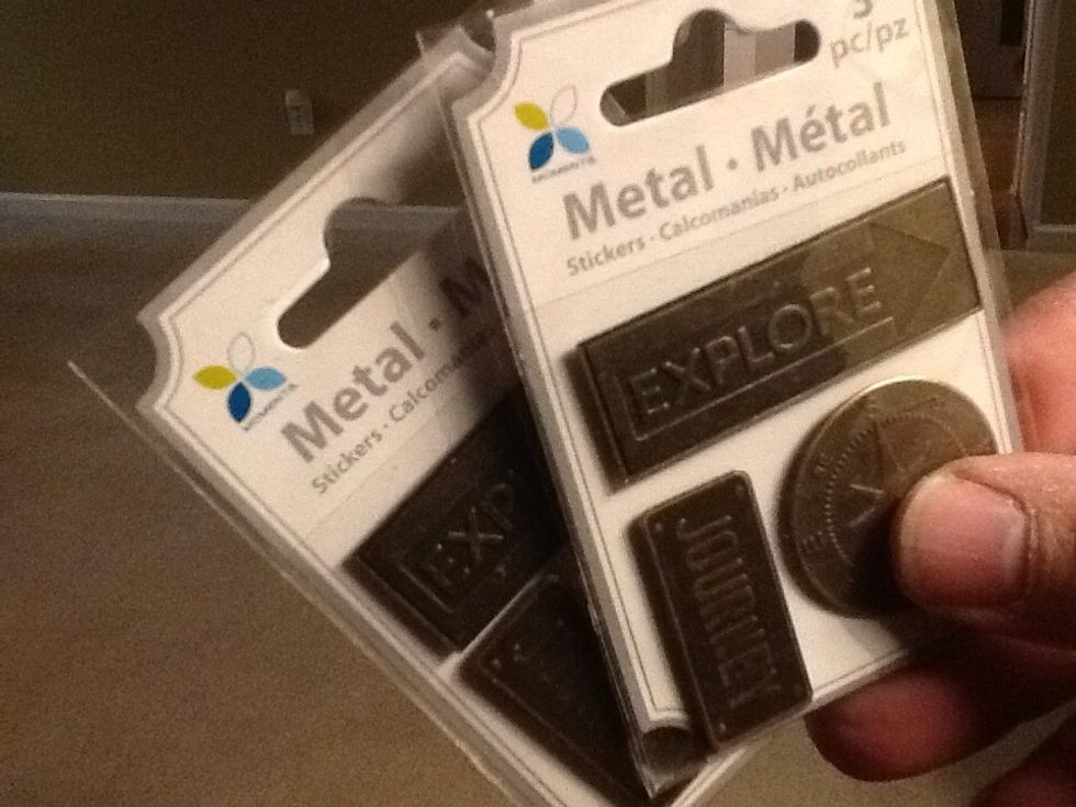 Various metal plates to add to your phone case.