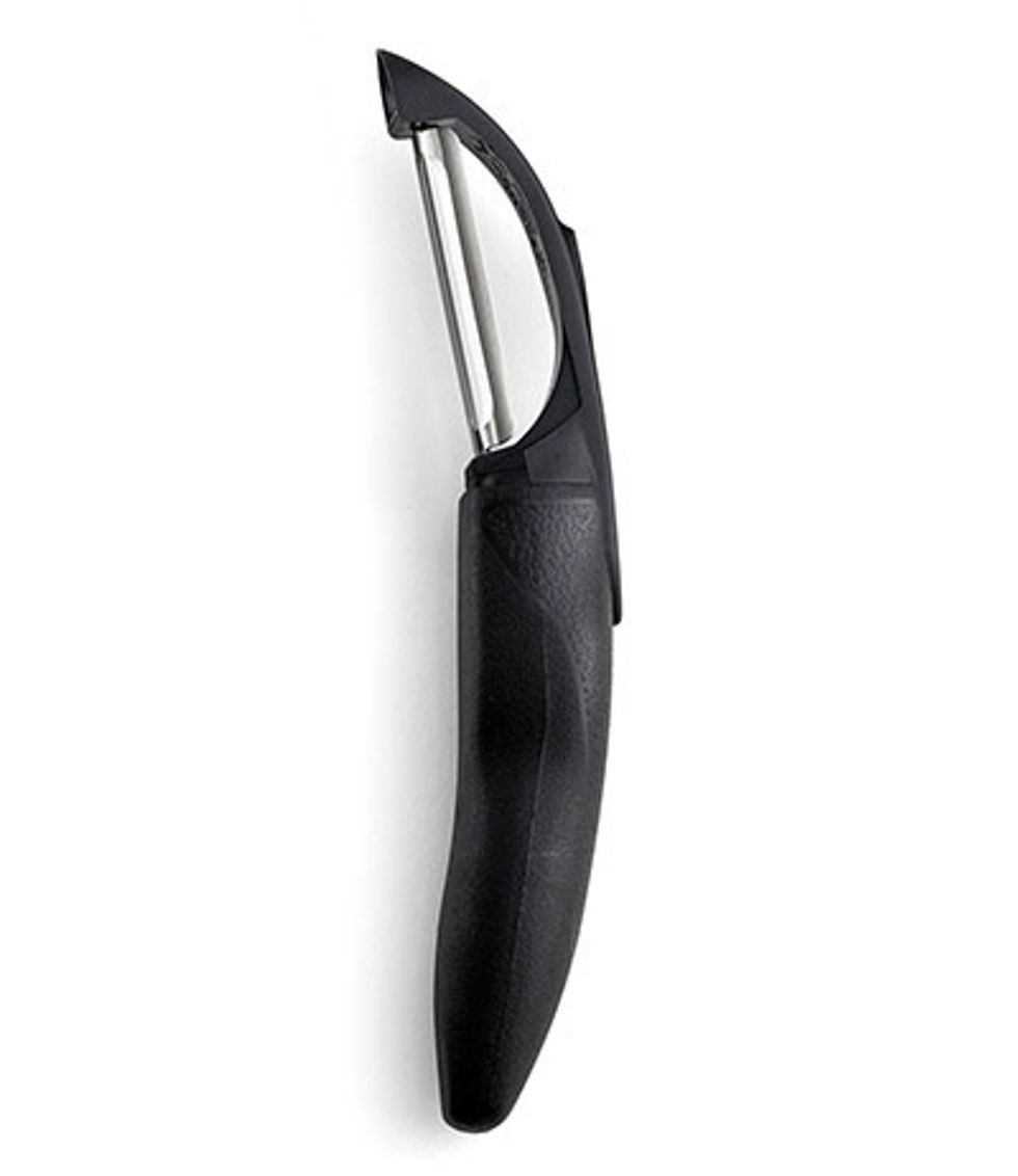 Vegetable Peeler   Used to peel of the skin of vegetables   I can peel of the skin of a veggie using a Vegtable Peeler