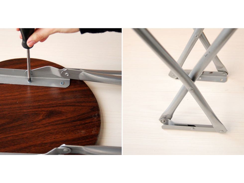 Vent the stool legs and keep the connecting screws for the last step.