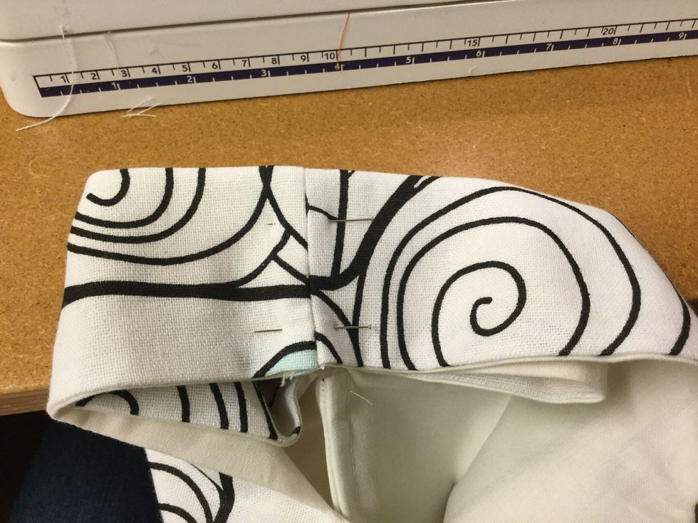 Vik ihop handtagen och n\u00e5la.