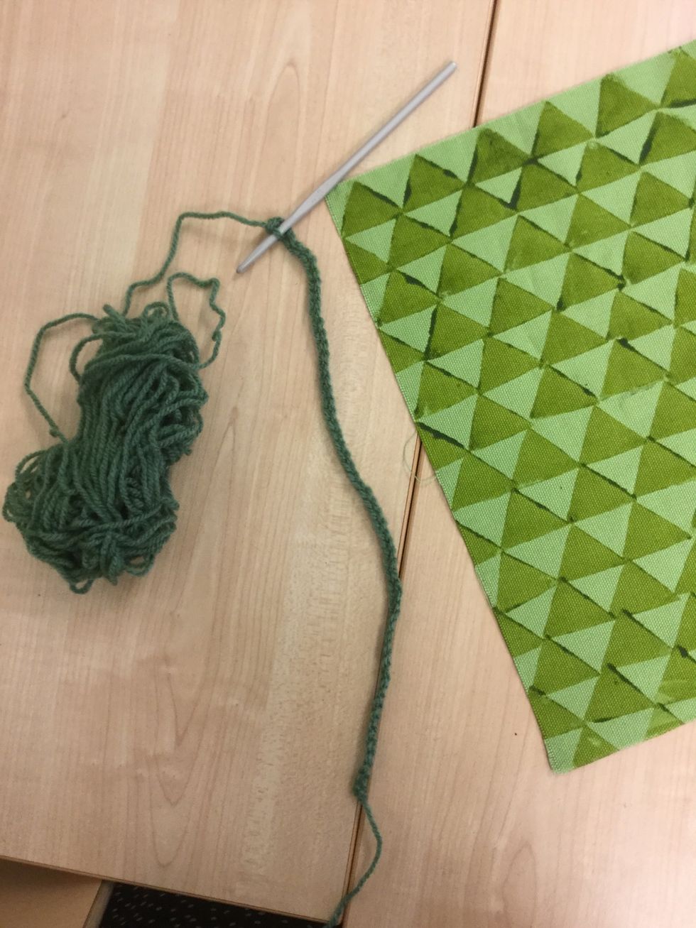 Virka, eller fl\u00e4ta, en snodd som \u00e4r lika l\u00e5ng som din p\u00e5se (30cm).