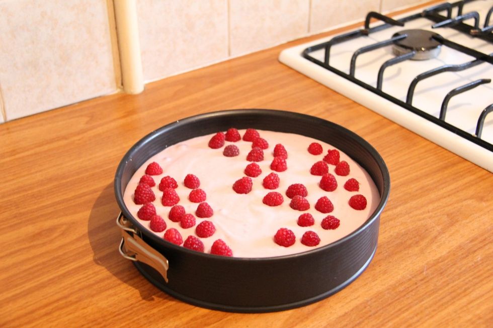 Voil\u00e0! Its ready to be placed in to the fridge. Congeal time may wary for my fridge it takes 1-1,5hrs :)