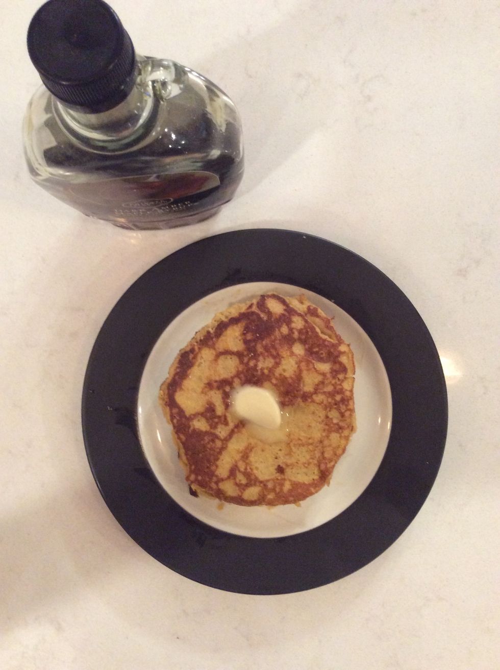 Voila! Enjoy your healthy pancakes with some syrup.