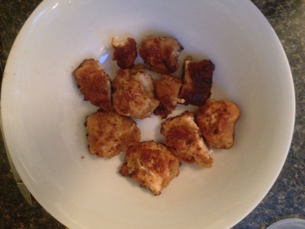 Voila! Top with a Thai sauce or sweet chili sauce. Putting these into Thai salad with lettuce, chopped carrots, cashews, green onion, peppers and vermicelli noodles is delightfully yummy!