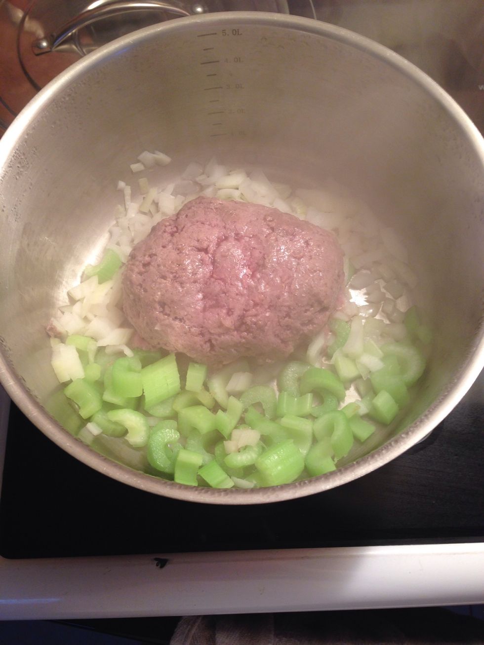 Wait until the ground beef has been broken apart and cooked completely to add the green pepper.