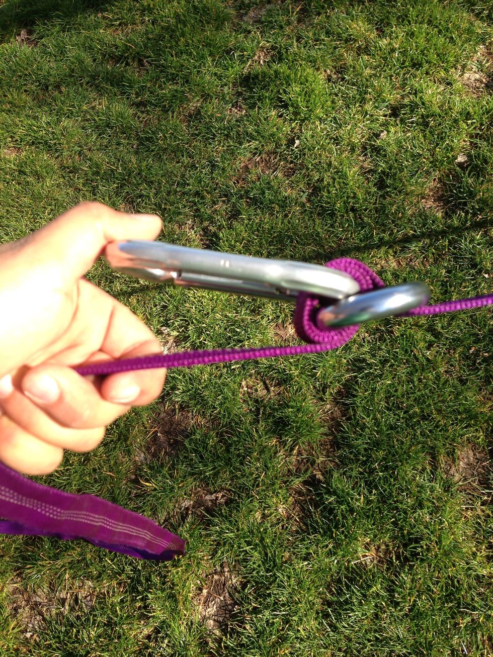 Walk about 75% of the way to the other post. Stop. Repeat steps 3 and 4. Instead of connecting to a carabiner attached to the second post and connect as shown. Lets call this C2.