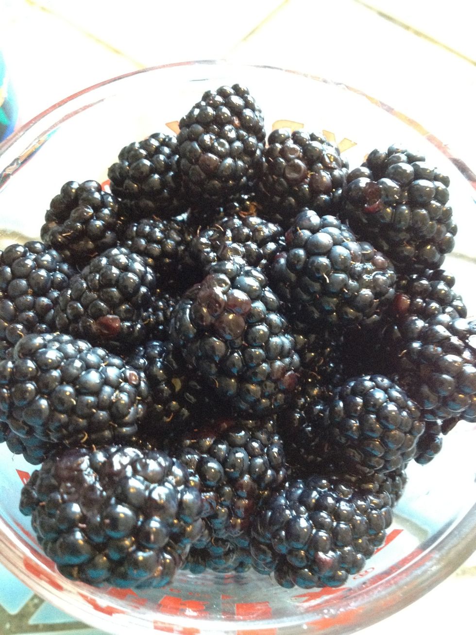 Wash and drain your blackberries. You can use other berries but I think blackberries work best for this cake because they are firm and delicious.  I'm just saying\u2026