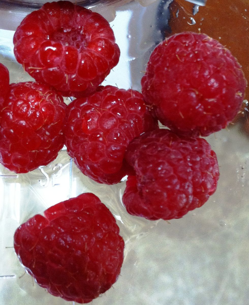Wash raspberries