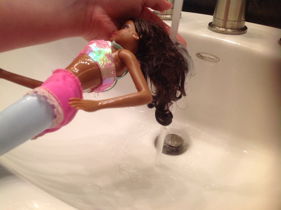 Wash the conditioner out of the hair.