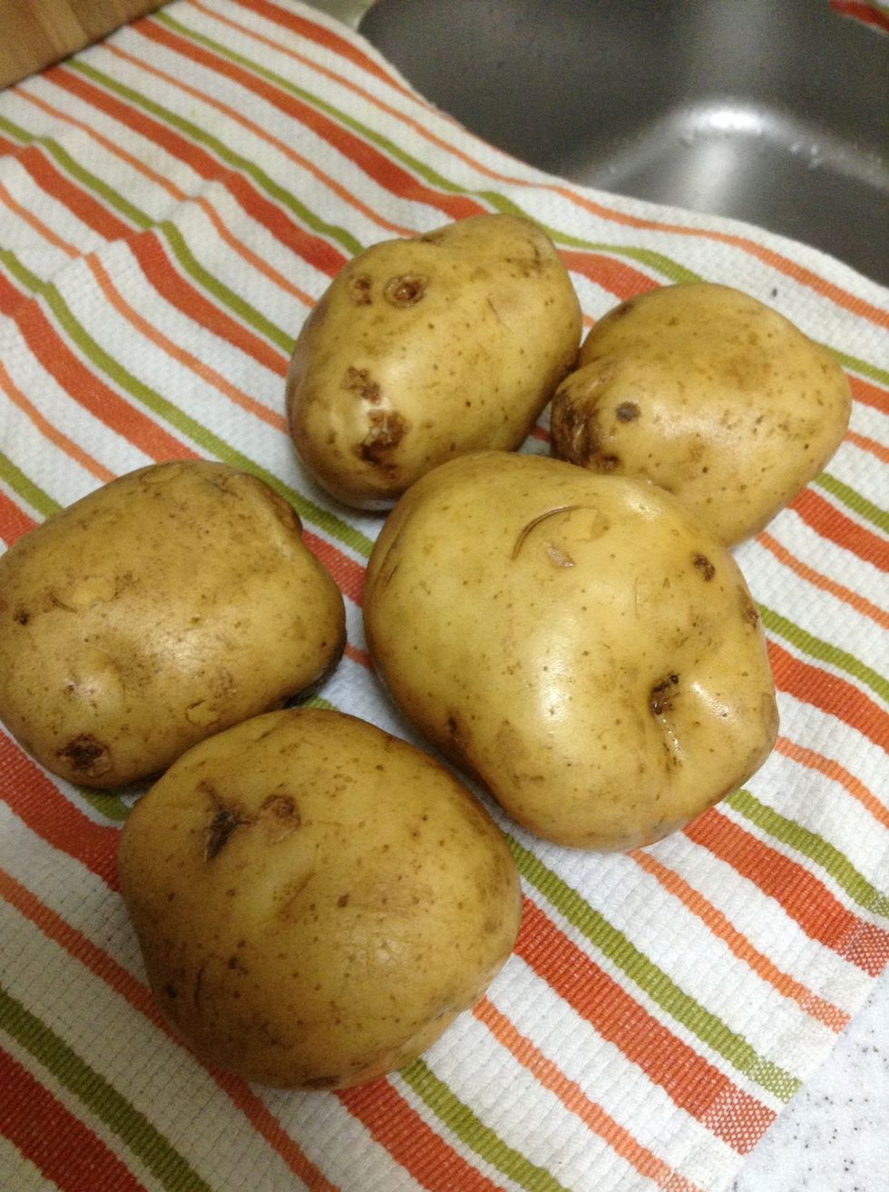 Wash the potatoes