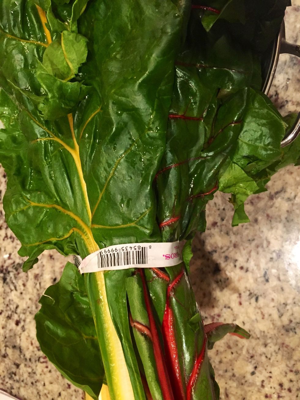 Wash your rainbow chard before using. Once washed and dried, separate the leaves and stems. Place stems in one bowl and leaves in another.