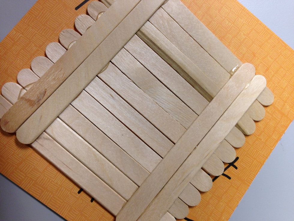 How to make a popsicle stick coaster B+C Guides