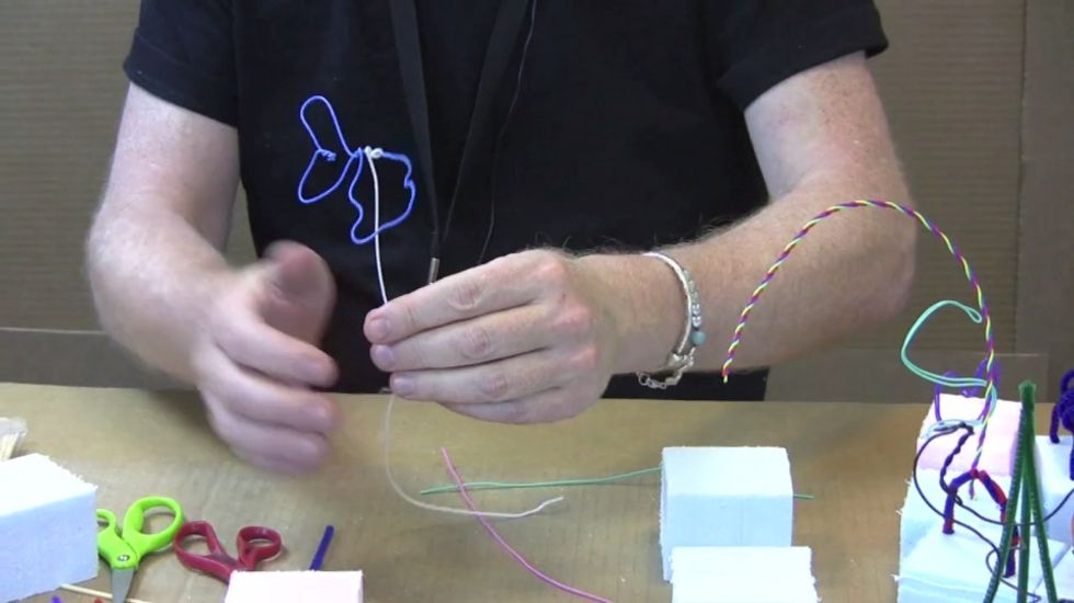 We also have a video about Tiny Wire sculptures - take a look: https://vimeo.com/111942416