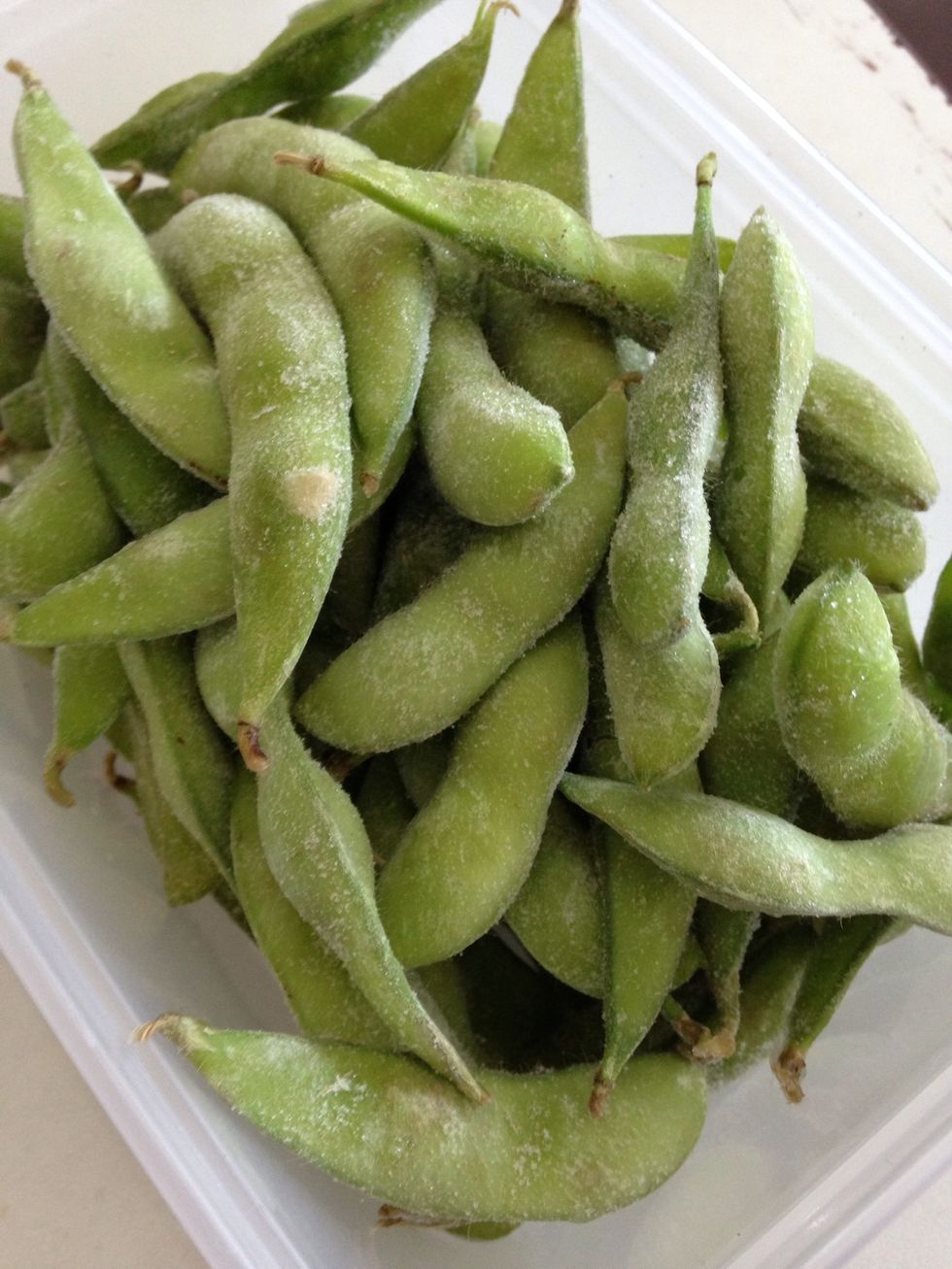 We can use either fresh or frozen edamame. I used frozen And they tuned out just right