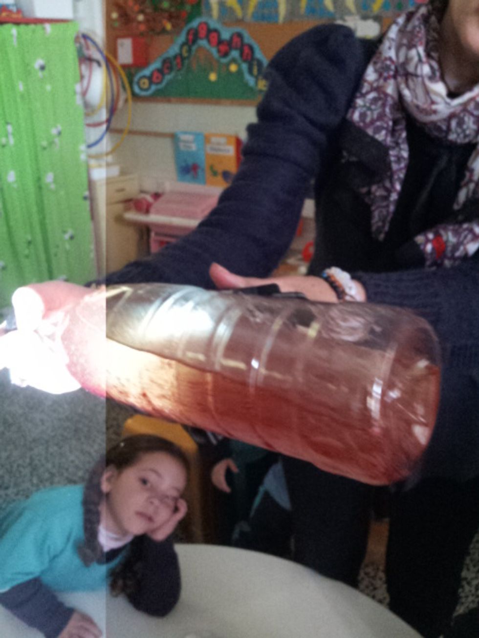 we even shook the bottle to see what happens......