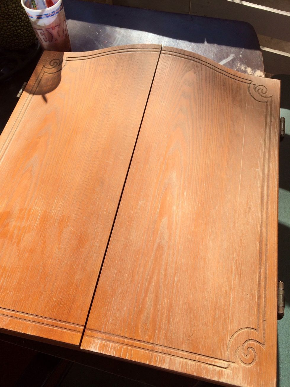 We have to prep this bad boy. I don't know why it's a bad boy doesn't matter. Anyway this is what mine is like. I'm guessing yours looks similar so let's make it unique. Met a girl named Uniqua once.