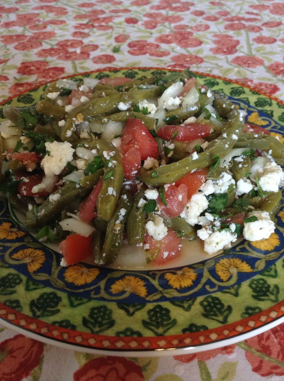 We're done! \ud83c\udf35Now serve and enjoy this delicious salad! It's also considered a super-food due to its antioxidant and cholesterol-reducing properties, high levels of vitamin C, magnesium and calcium.