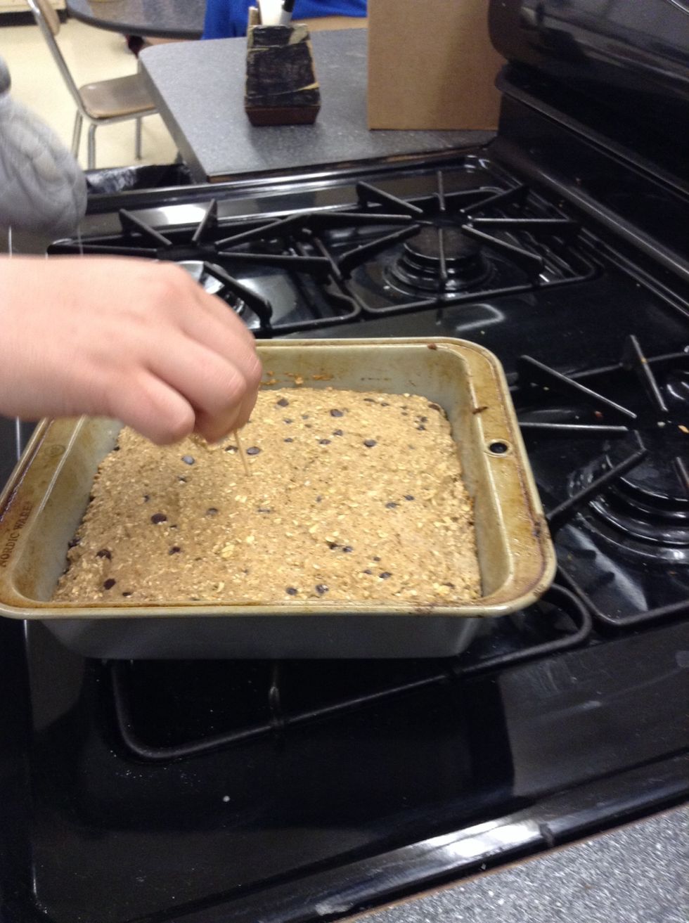 When 15 minutes is done, put a toothpick in the bar to check if the inside is completely baked through