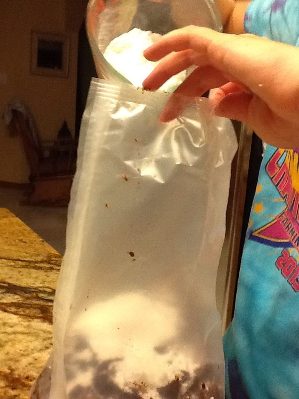 When adding the powdered sugar add a little bit each time .