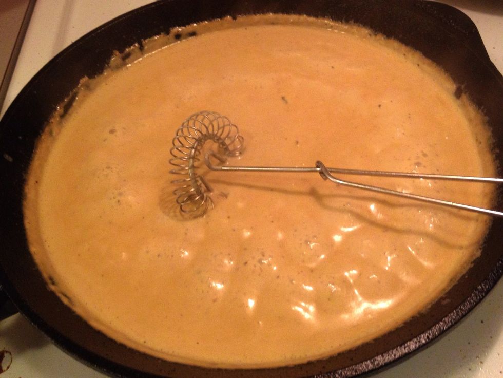 When all the patties have gotten some color and are in the oven pour milk and cream into the skillet (don't clean it before). Add remaining ingredients except for the parsley.