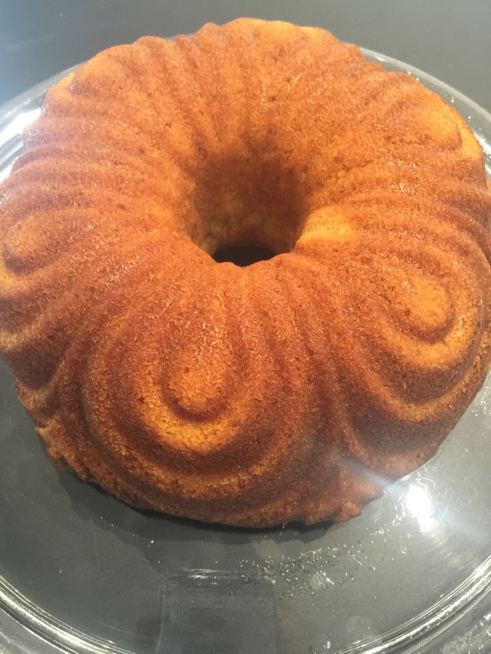 When all the sauce is absorbed unmould the cake.