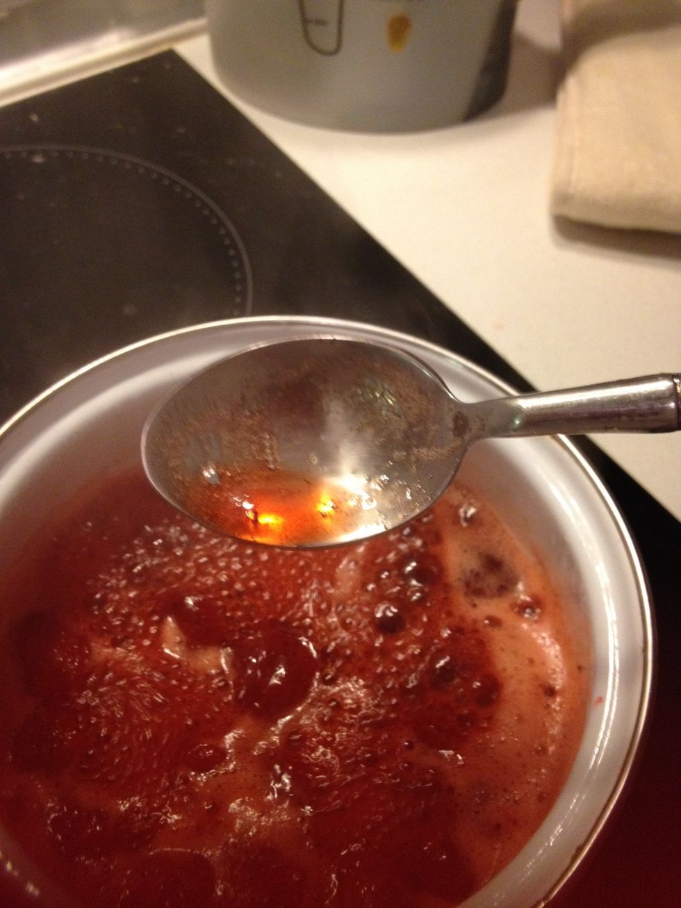 When boiled, low the heat to simmer the sauce to reduce for 5 mins. It will thicken a little. Take off the heat.