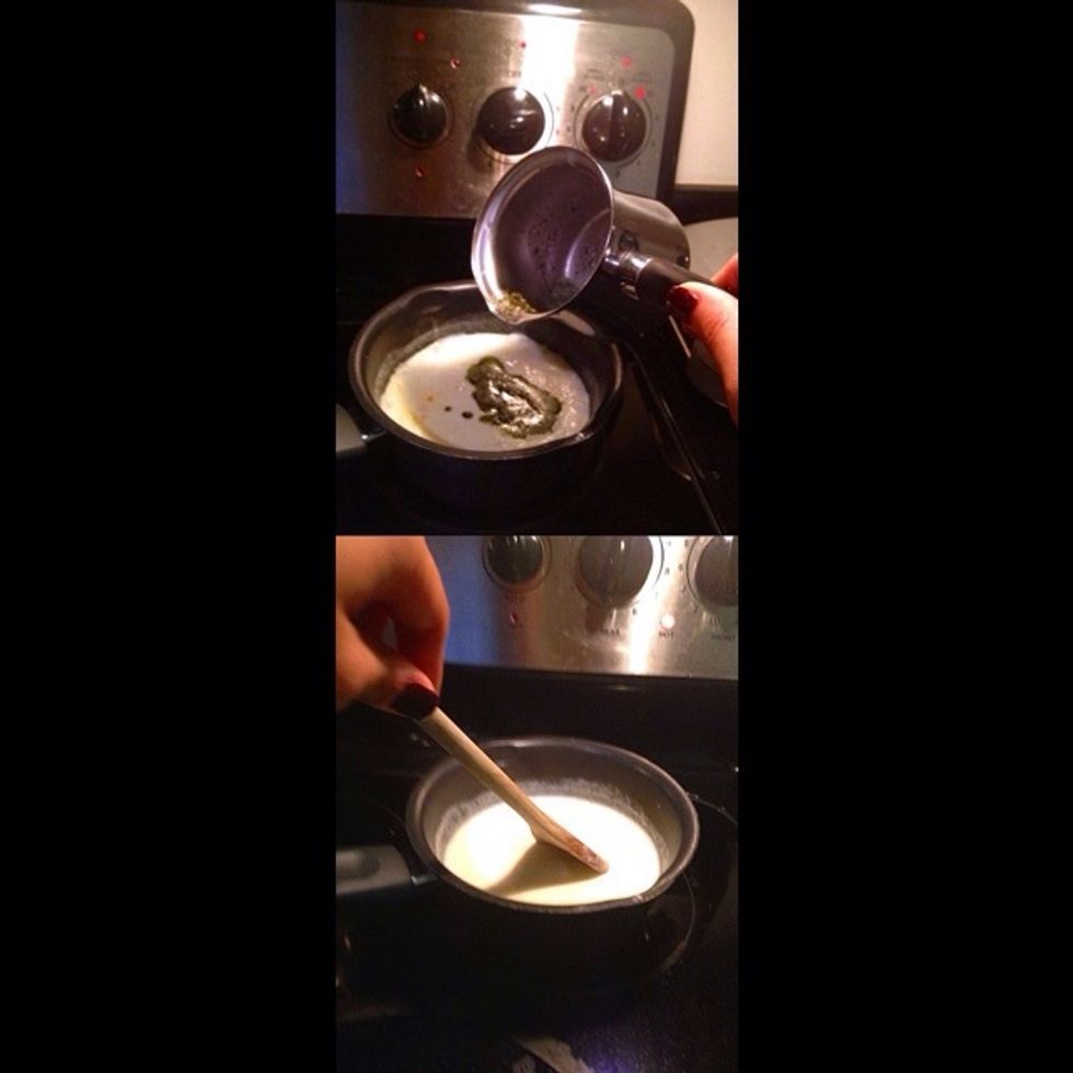 When butter is mixed with mint, add immediately to the rice with the yogurt mix added previously, and stir smoothly. Then just let it cold a little, and you're done!