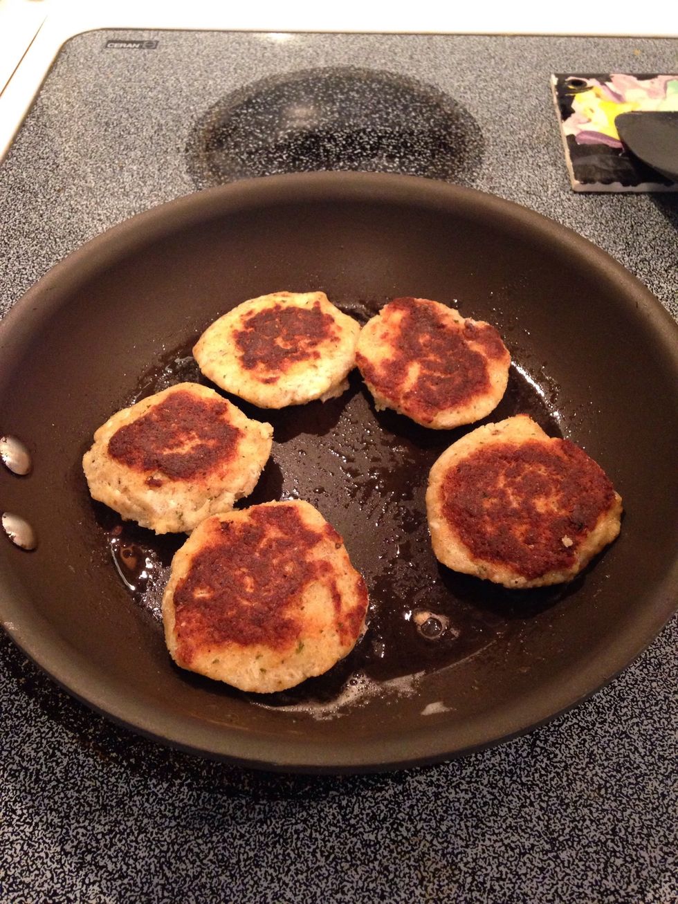 When cakes start to brown, flip them to cook the other side. Don't let them burn!