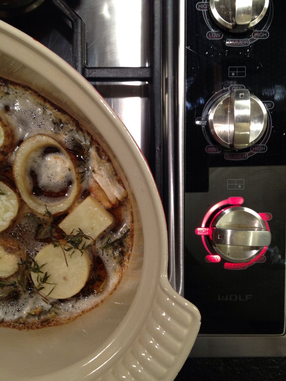 When it becomes "cold", no bubbles, you turn the heat back on for a couple of minutes and then off again. Repeat the process until the potatoes are cooked.