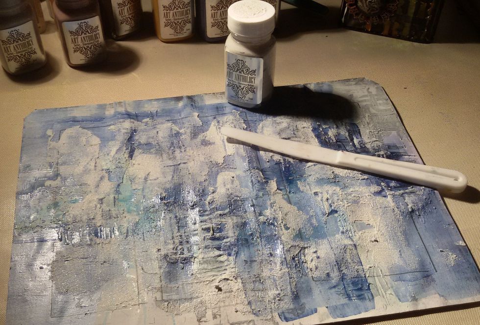 When it's dry, add more textures with Stone Effects-Bone.