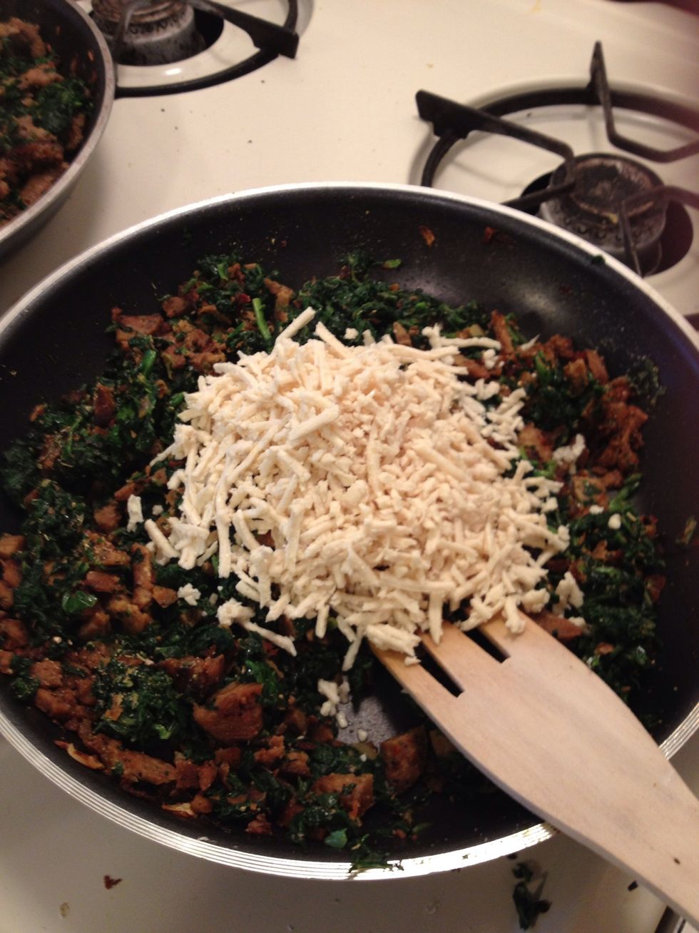 When mixed then add cheeze and turn off heat. Mix together until cheeze starts to melt.