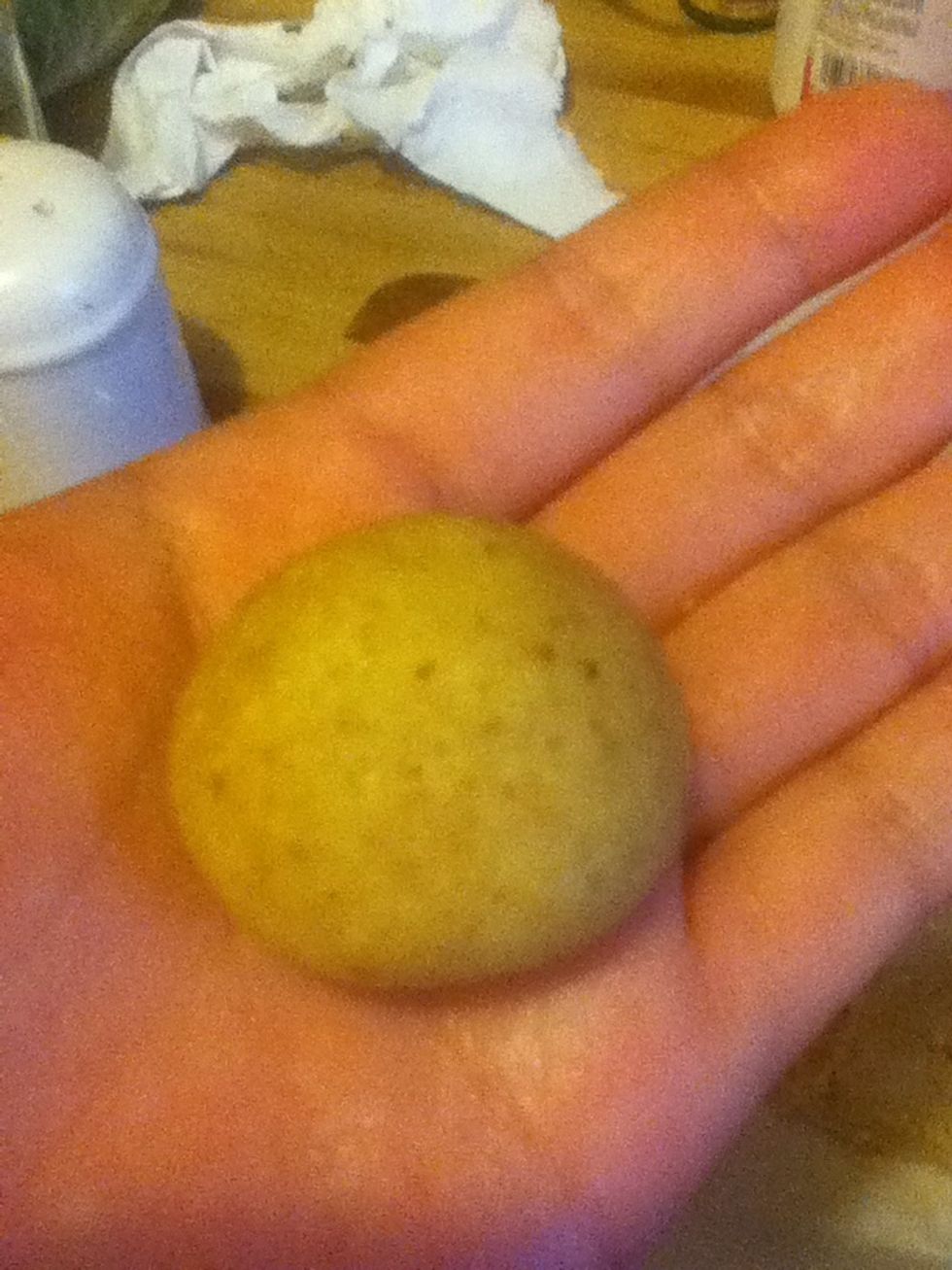 When the 30 min have passed shape the dough into small balls and put them in sheet pans with parchment paper and bake for 25 min or until golden brown.