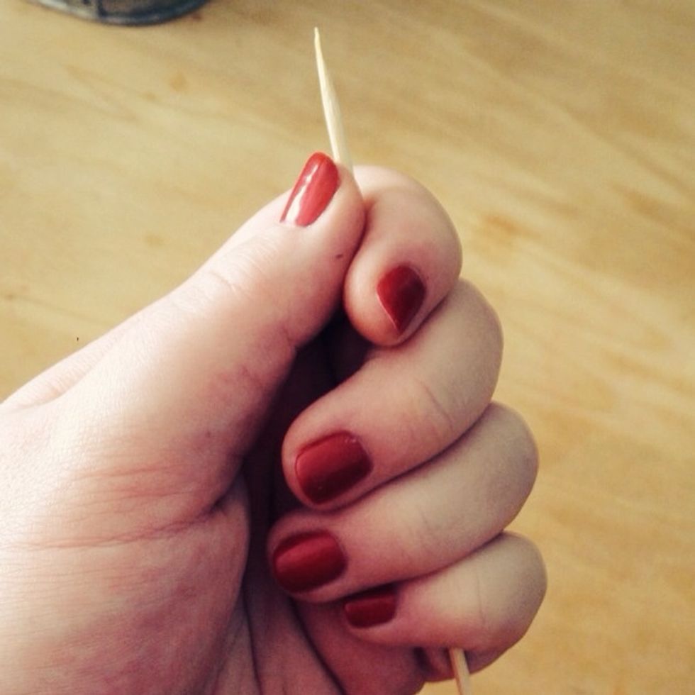 When the oven beeps get a toothpick or pointy stick thingy.  Technical terms abound here.