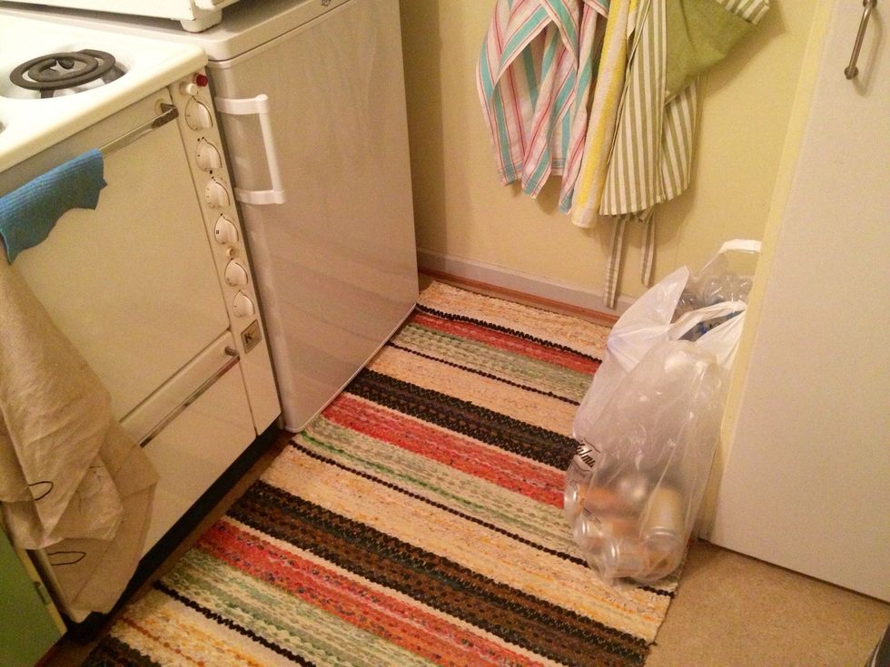 When the pit isn't used it is covered by the cafpet. You cannot even see it's there!