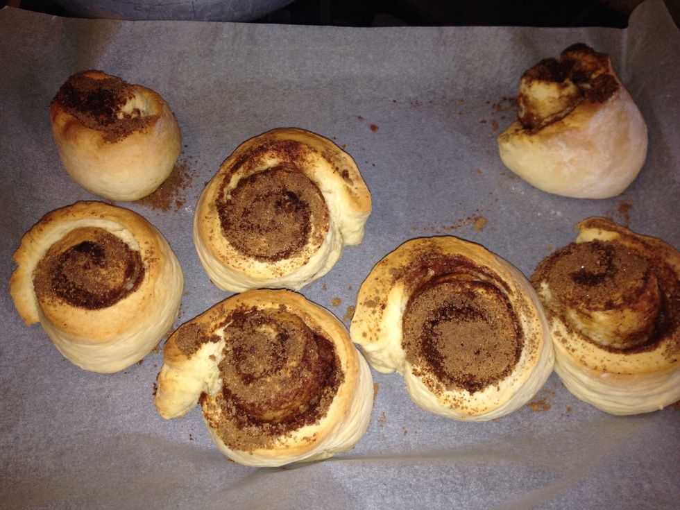 When they are brown to the colour you want (about 20 minutes), bring them out and place on a cake rack to cool.